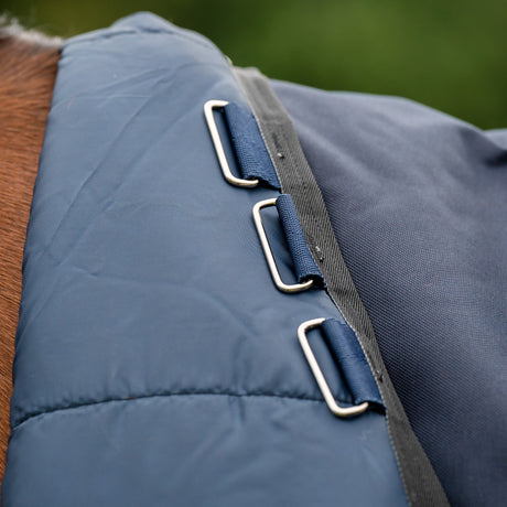 Horseware Ireland Amigo Bravo 12 Original 250g Medium Turnout Rug #colour_navy-strong-blue-silver